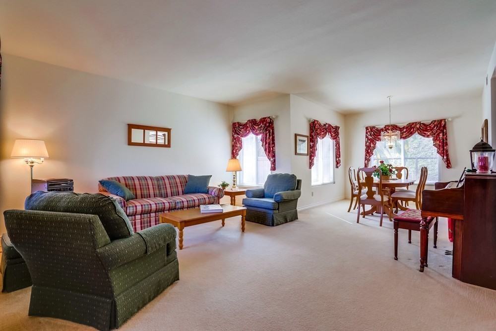 2093 Sequoia Crst - Photo 7 of 27