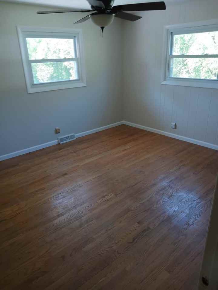 124 Hobbs St - Photo 7 of 24
