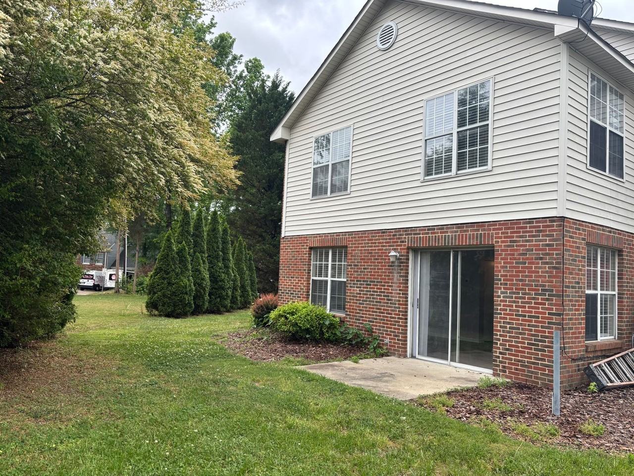 1000B Mt Holly Huntersville Rd - Photo 4 of 28