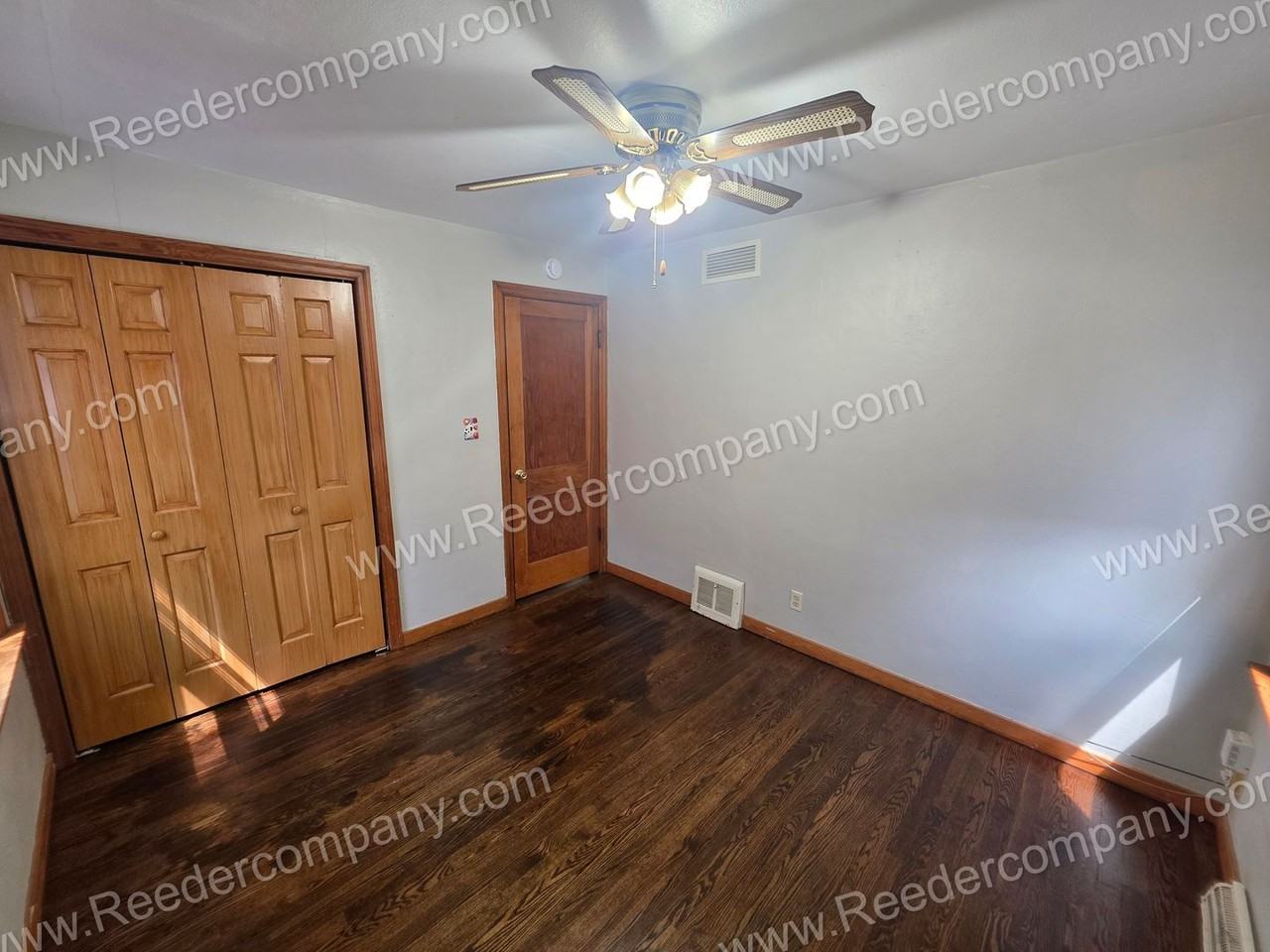 7131 Arkansas Ave - Photo 7 of 11