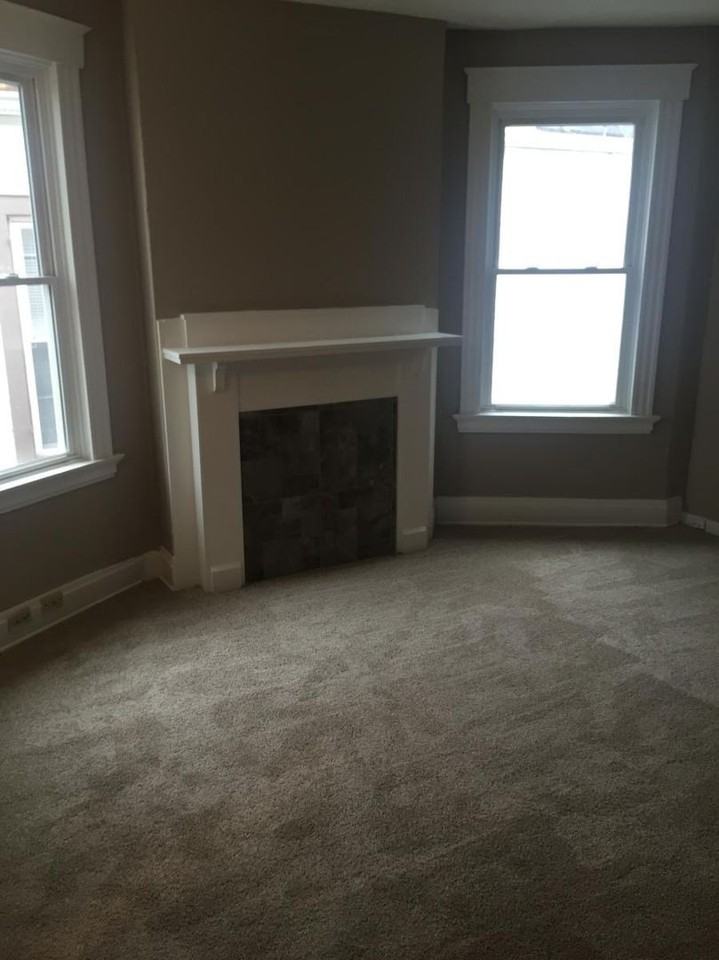 5114 Silver St - Photo 4 of 17