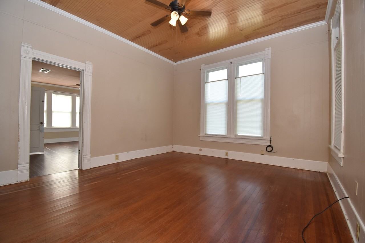706 N Trenton St - Photo 6 of 14
