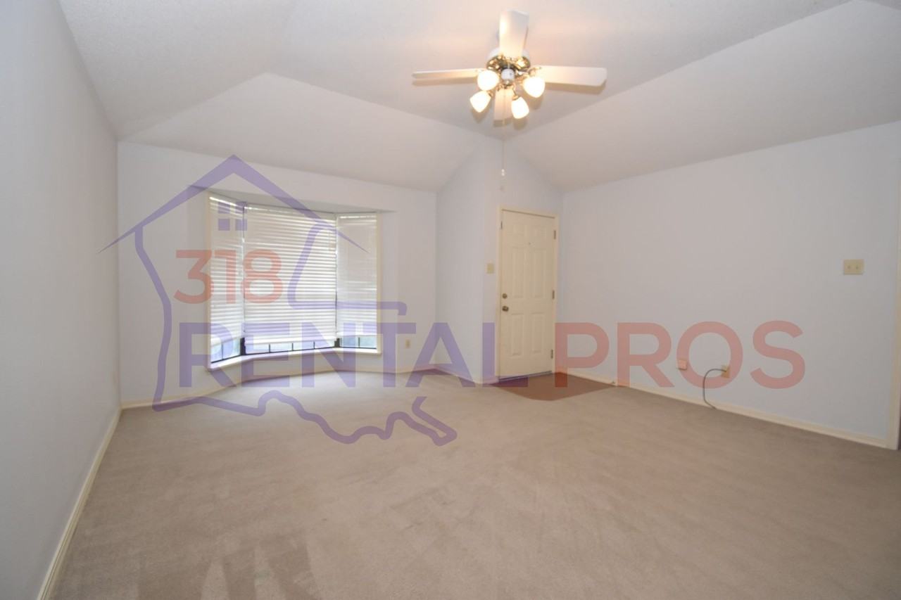 2416 Melody Ln - Photo 4 of 18