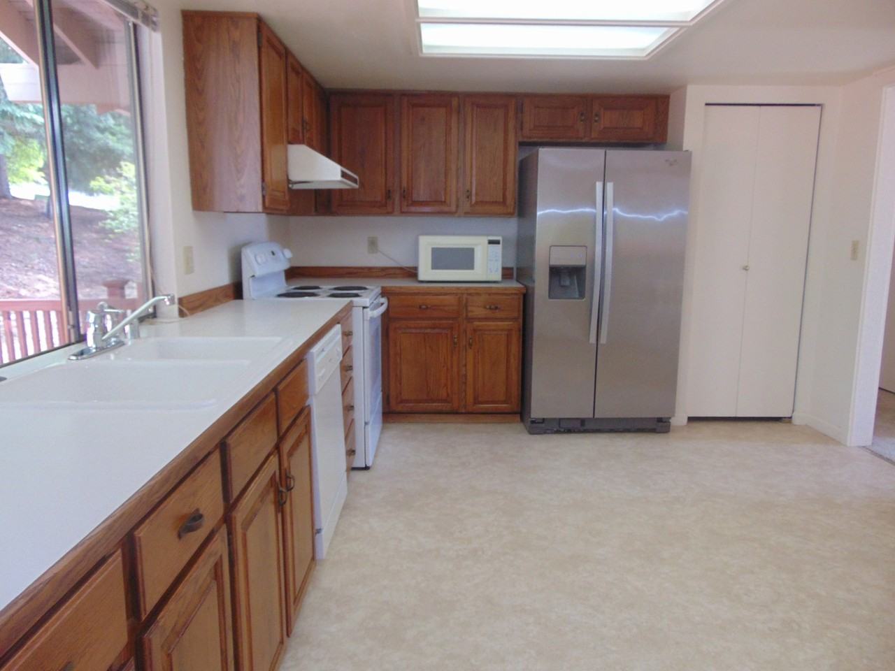 5920 138th Pl Se - Photo 3 of 24