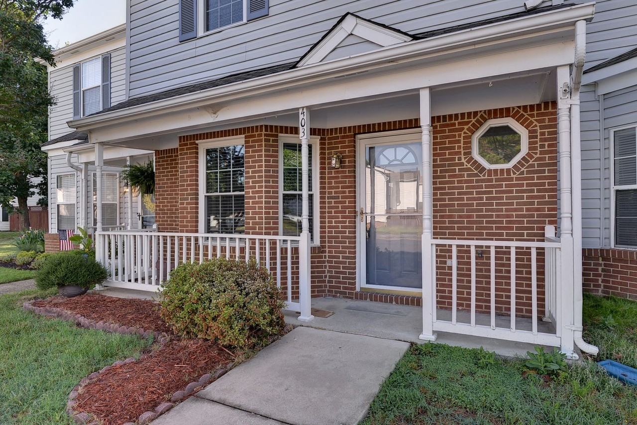 403 Wrought Iron Bnd - Photo 4 of 30