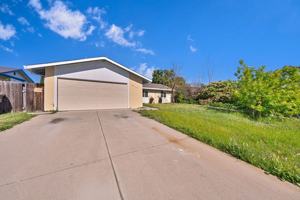 featured image of 7929 Detroit Blvd