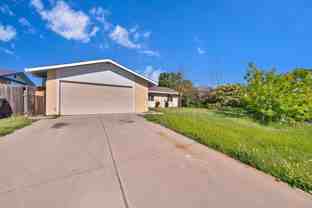 7929 Detroit Blvd - Photo 1 of 1