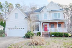 featured image of 804 E Oak Dr