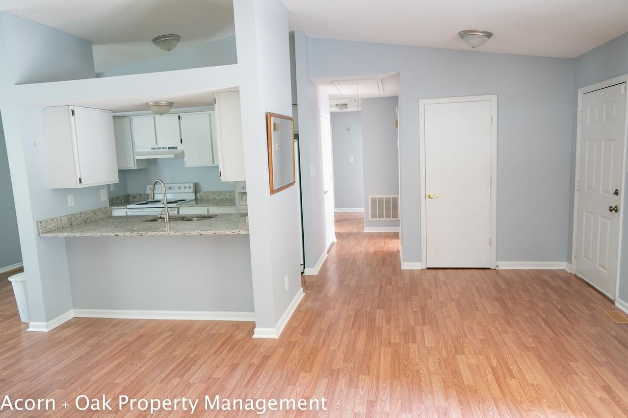 2002 Strebor St - Photo 5 of 20