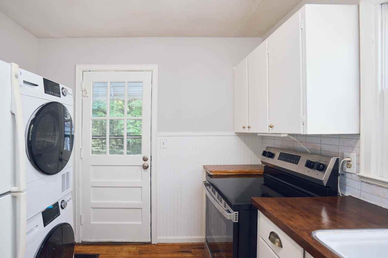1970 Sumter St Nw - Photo 7 of 12