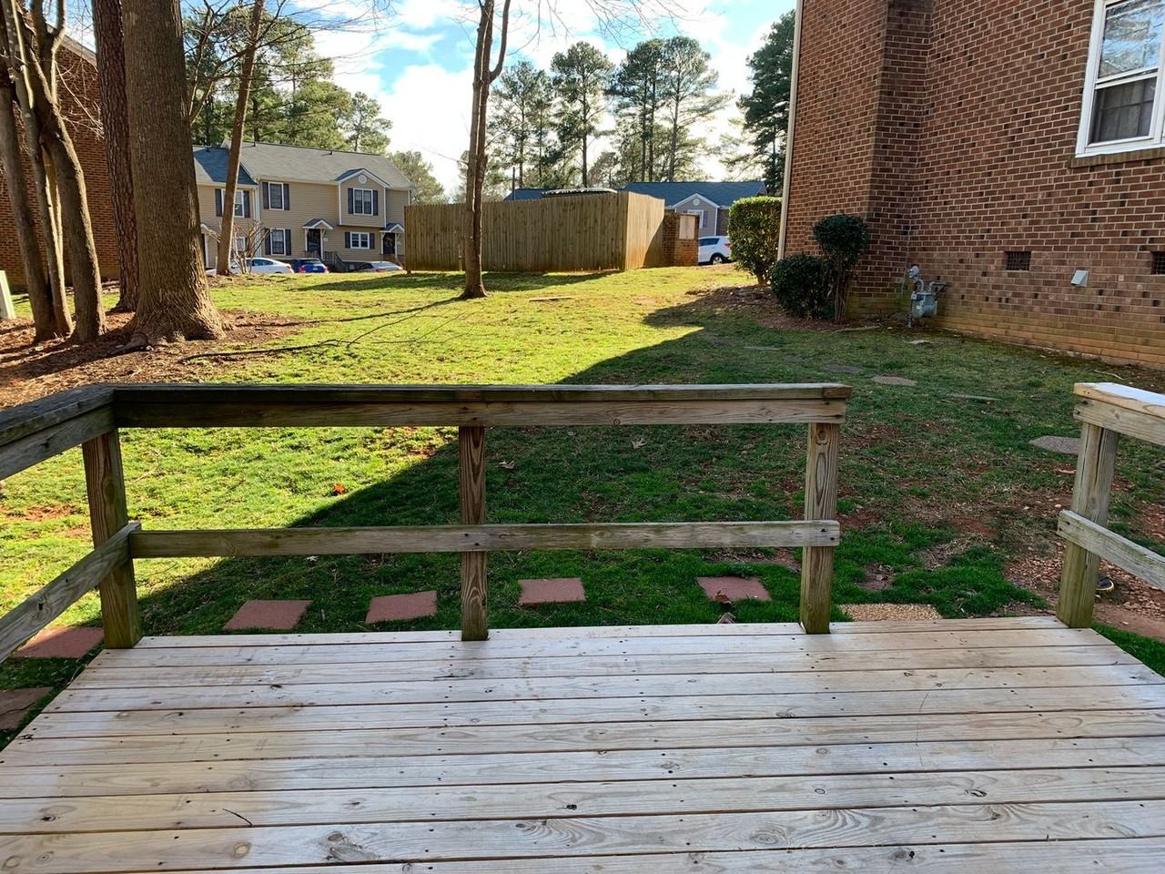 6211 Waterside Ln - Photo 5 of 18