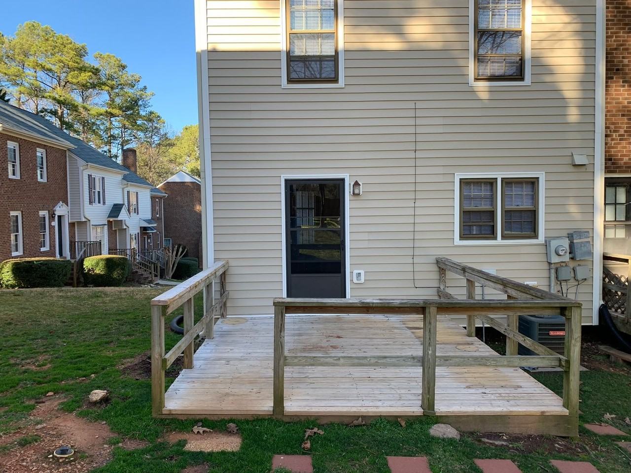 6211 Waterside Ln - Photo 6 of 18