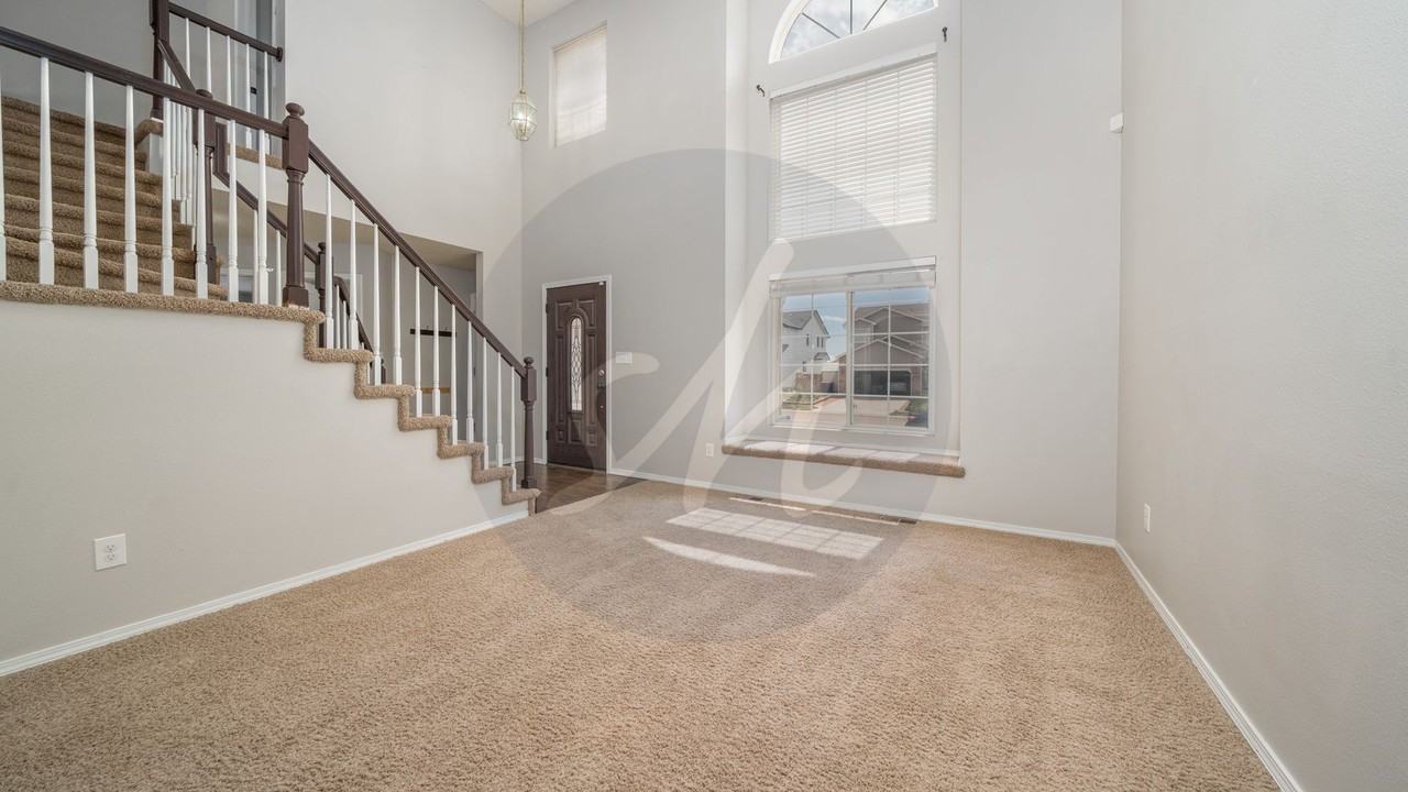 4780 Malcom Ct - Photo 2 of 28