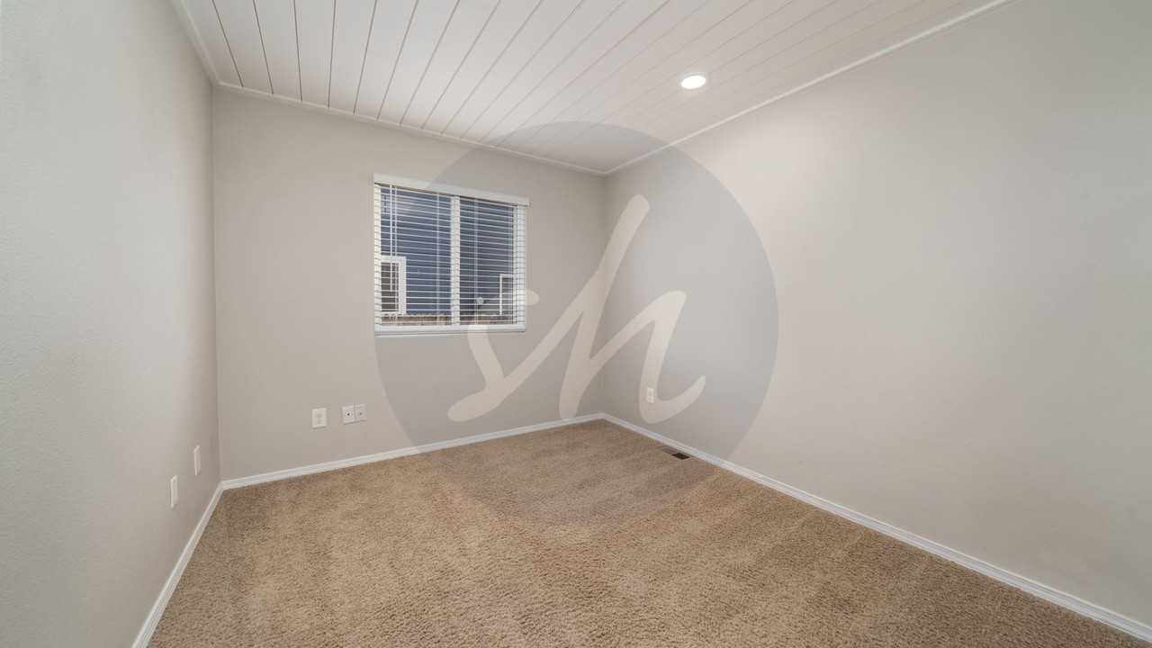 4780 Malcom Ct - Photo 7 of 28