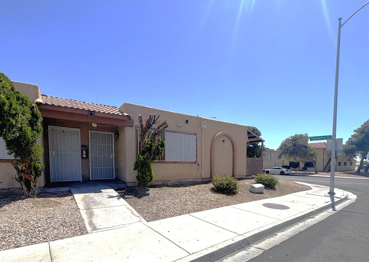 2-Bedroom, 1-Bath, Northwest Las Vegas - Photo 2 of 24