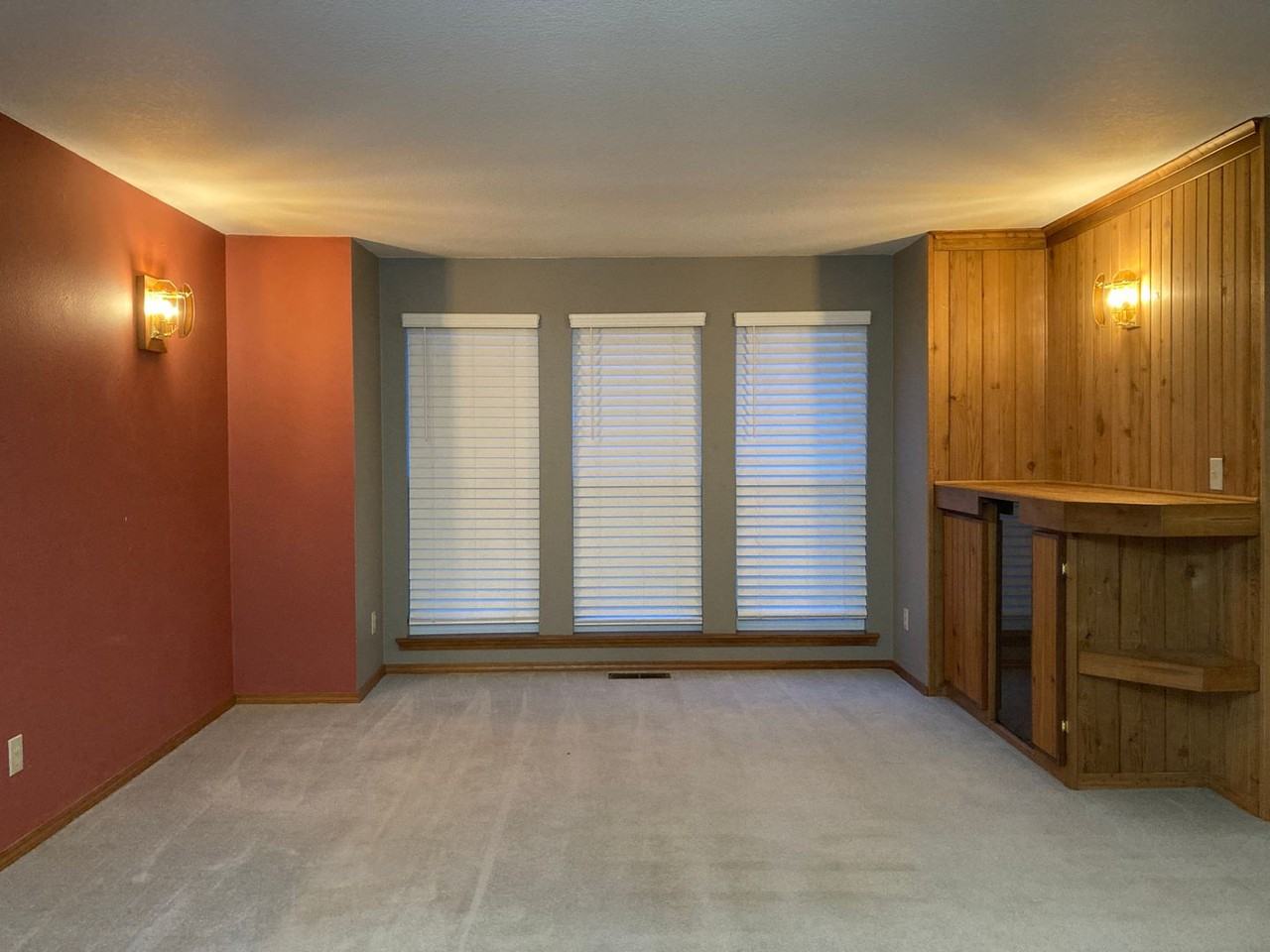 214 E Hillsdale Dr - Photo 3 of 26