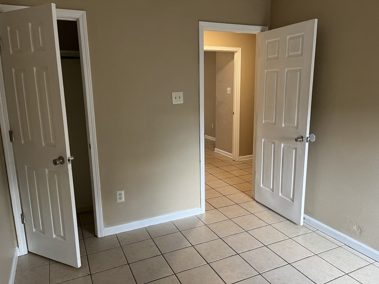 39 Blair Rd #A - Photo 4 of 11