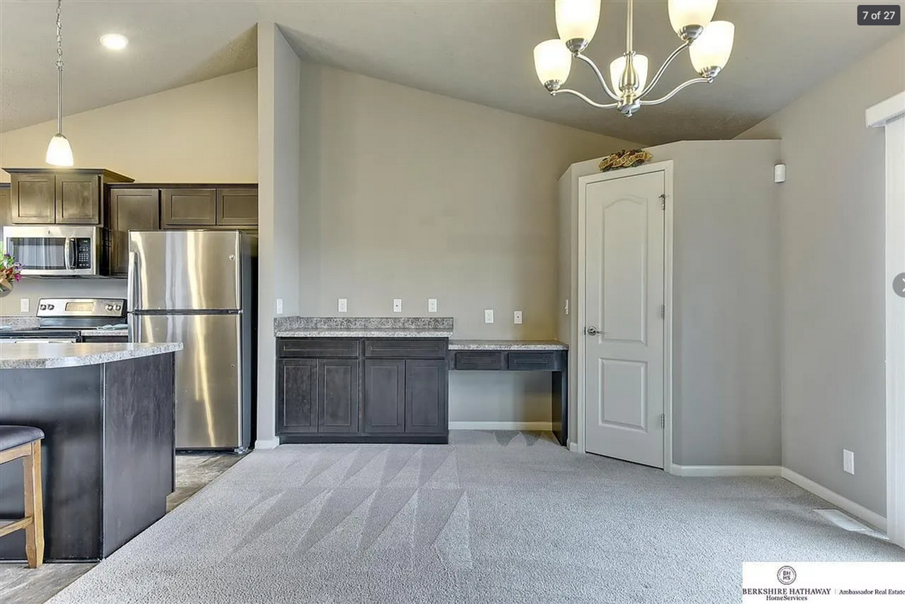 19081 Cottonwood St - Photo 6 of 21