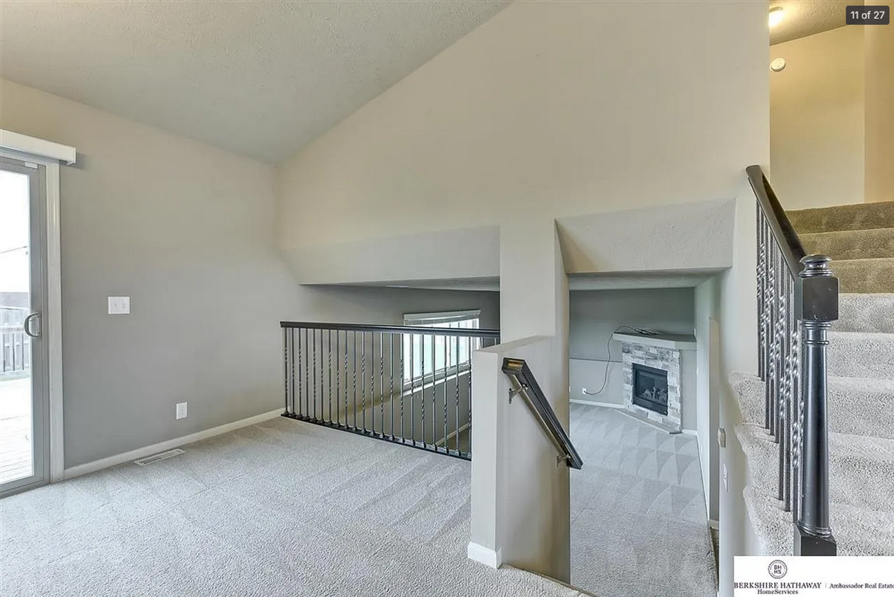 19081 Cottonwood St - Photo 7 of 21