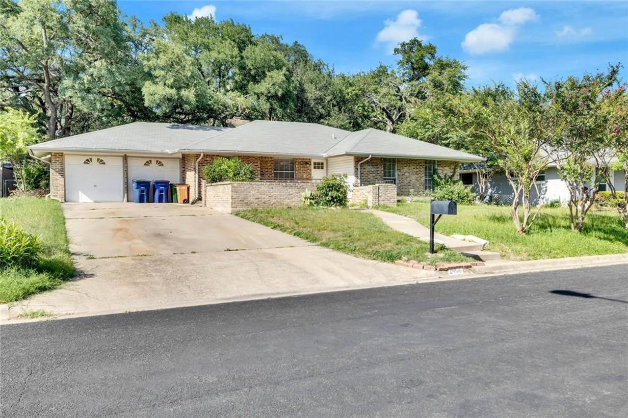 2406 Sheri Oak Ln - Photo 3 of 22