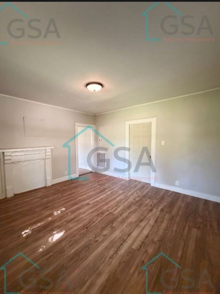 119 Heatherly Dr - Photo 3 of 13