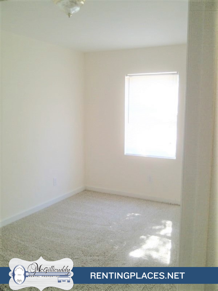 1244 Holden Dr #NA - Photo 5 of 9