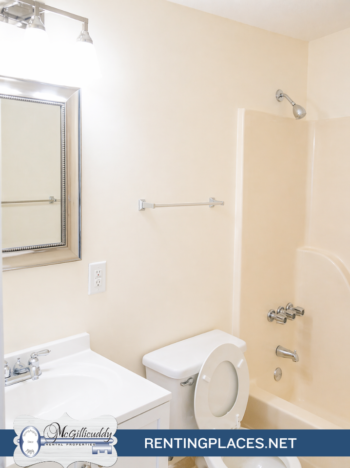 1244 Holden Dr #NA - Photo 3 of 4