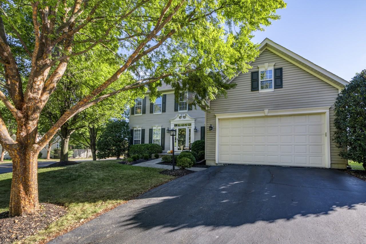 21296 Hidden Pond Pl #NA - Photo 2 of 30