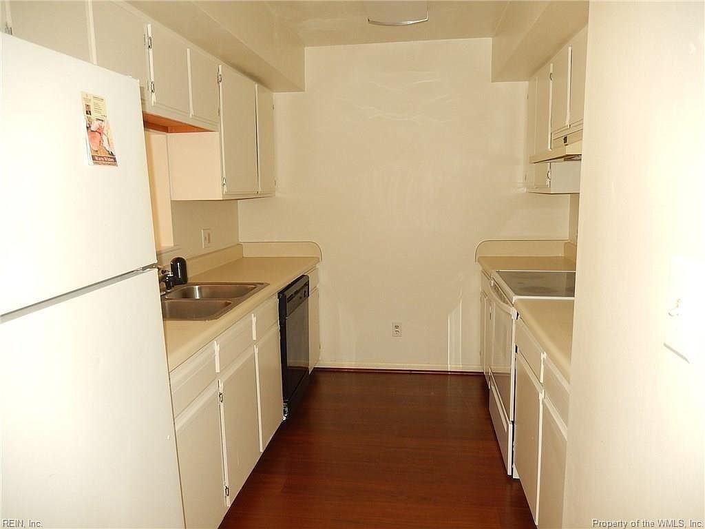 3813 Staffordshire Ln #NA - Photo 4 of 10