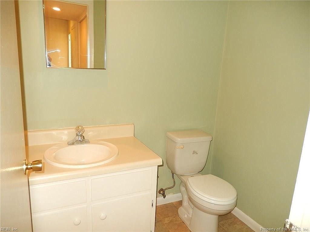 3813 Staffordshire Ln #NA - Photo 5 of 10