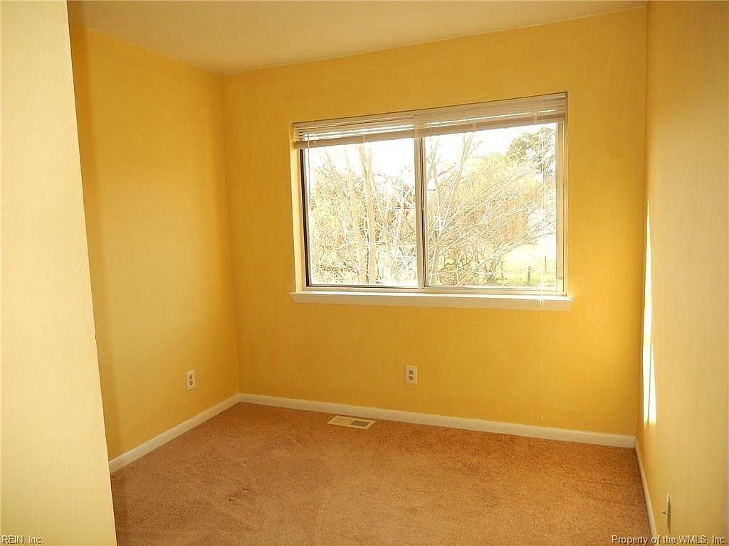 3813 Staffordshire Ln #NA - Photo 6 of 10