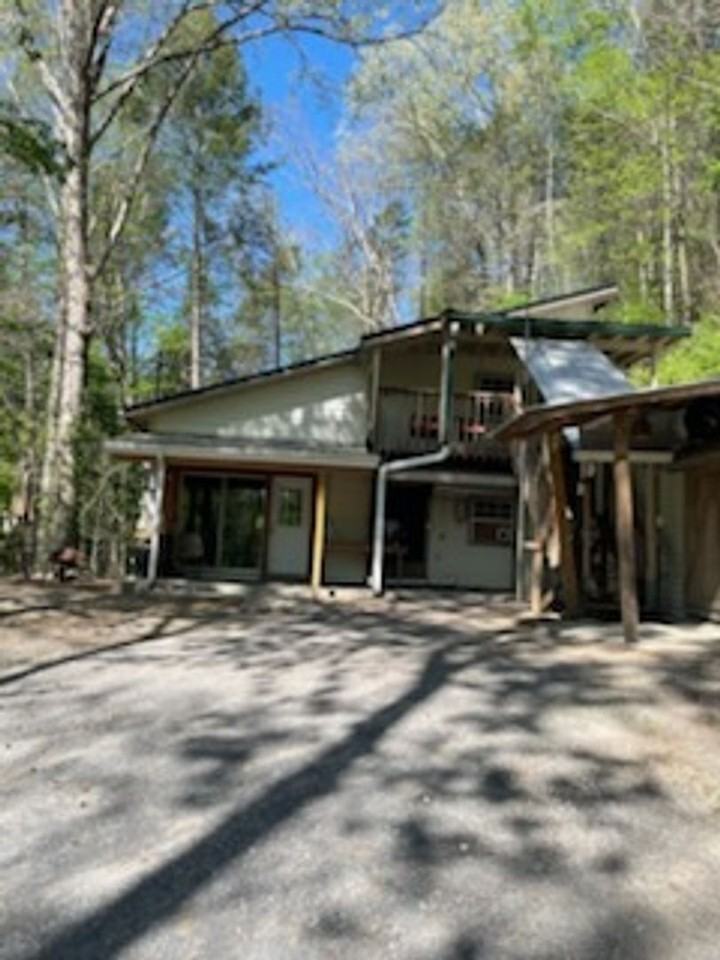 2560 Cp Howard Dr - Photo 2 of 27