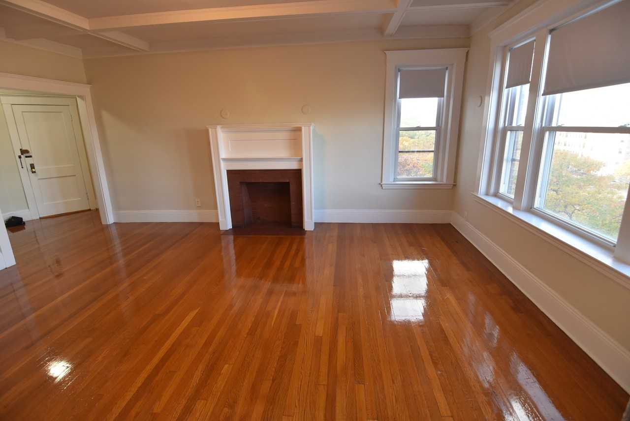 1368 Commonwealth Ave #29 - Photo 7 of 11