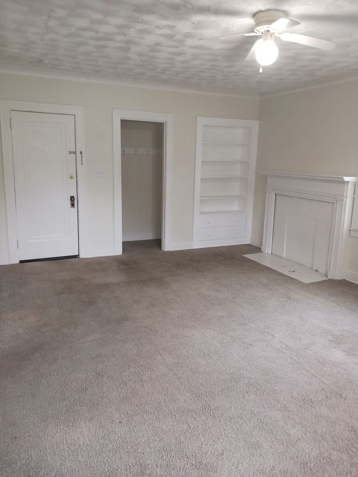 176 Upland Ave - Photo 5 of 35