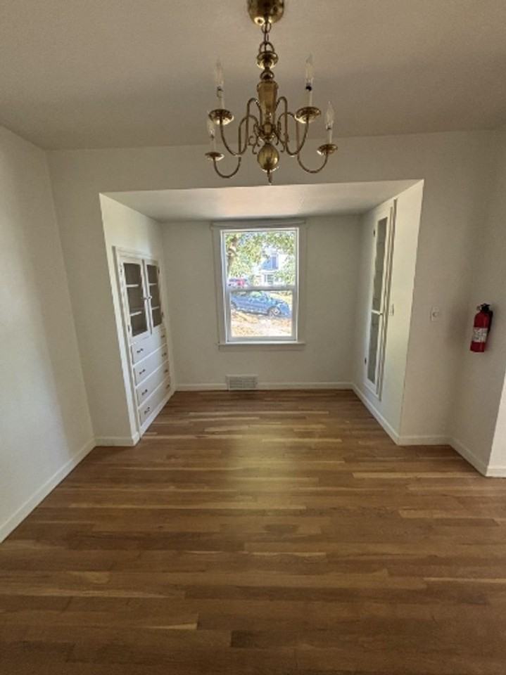 229 Cherry St - Photo 5 of 18