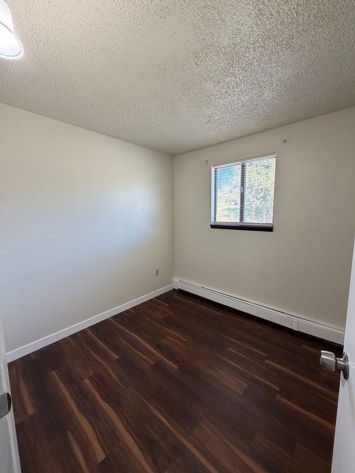 104 S Williams Ave #A - Photo 6 of 12