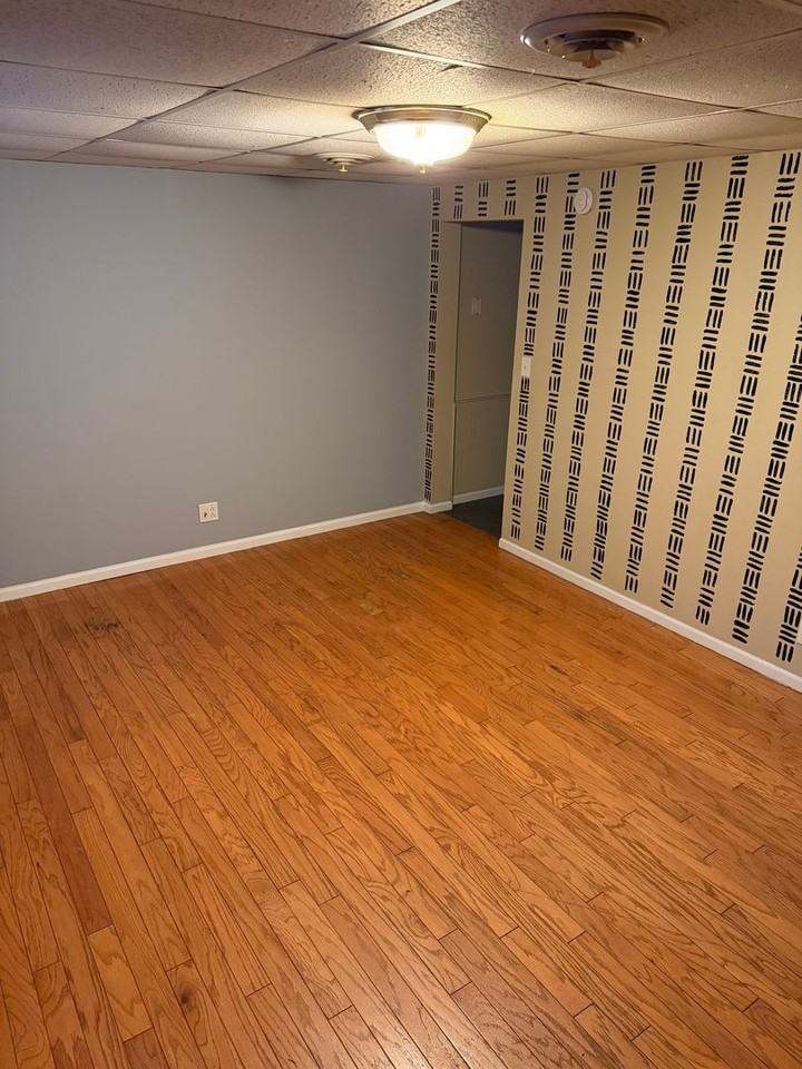 216 N Lincoln Ave - Photo 2 of 7