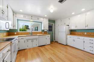 9750 Valencia Dr - Photo 1 of 1