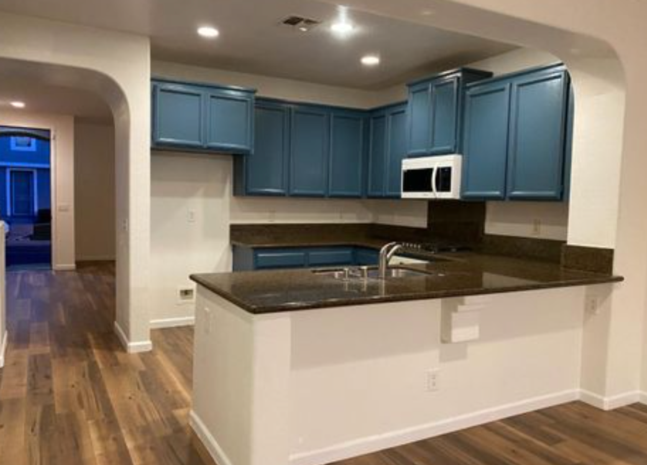 5901 Caddington Way - Photo 3 of 14