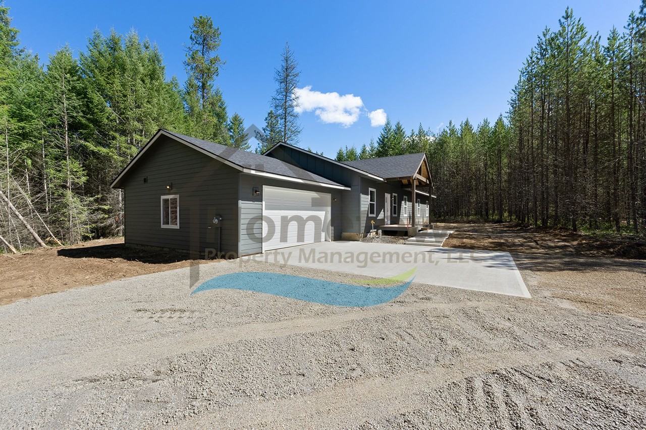461 Shadow Green Rd - Photo 2 of 38