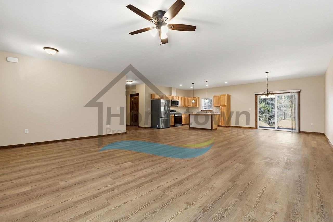 461 Shadow Green Rd - Photo 5 of 38