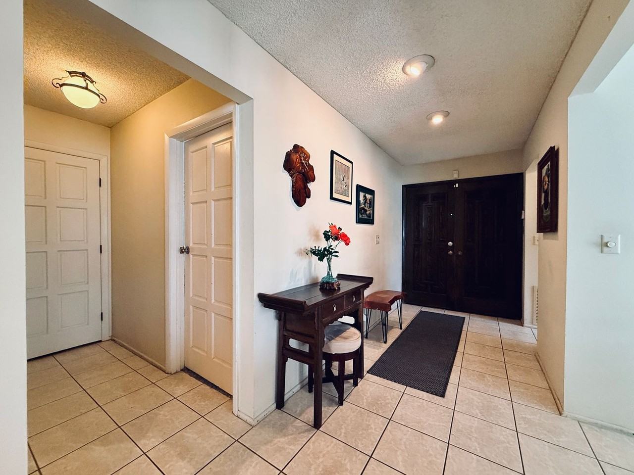 2212 Plaza Del Prado - Photo 6 of 50