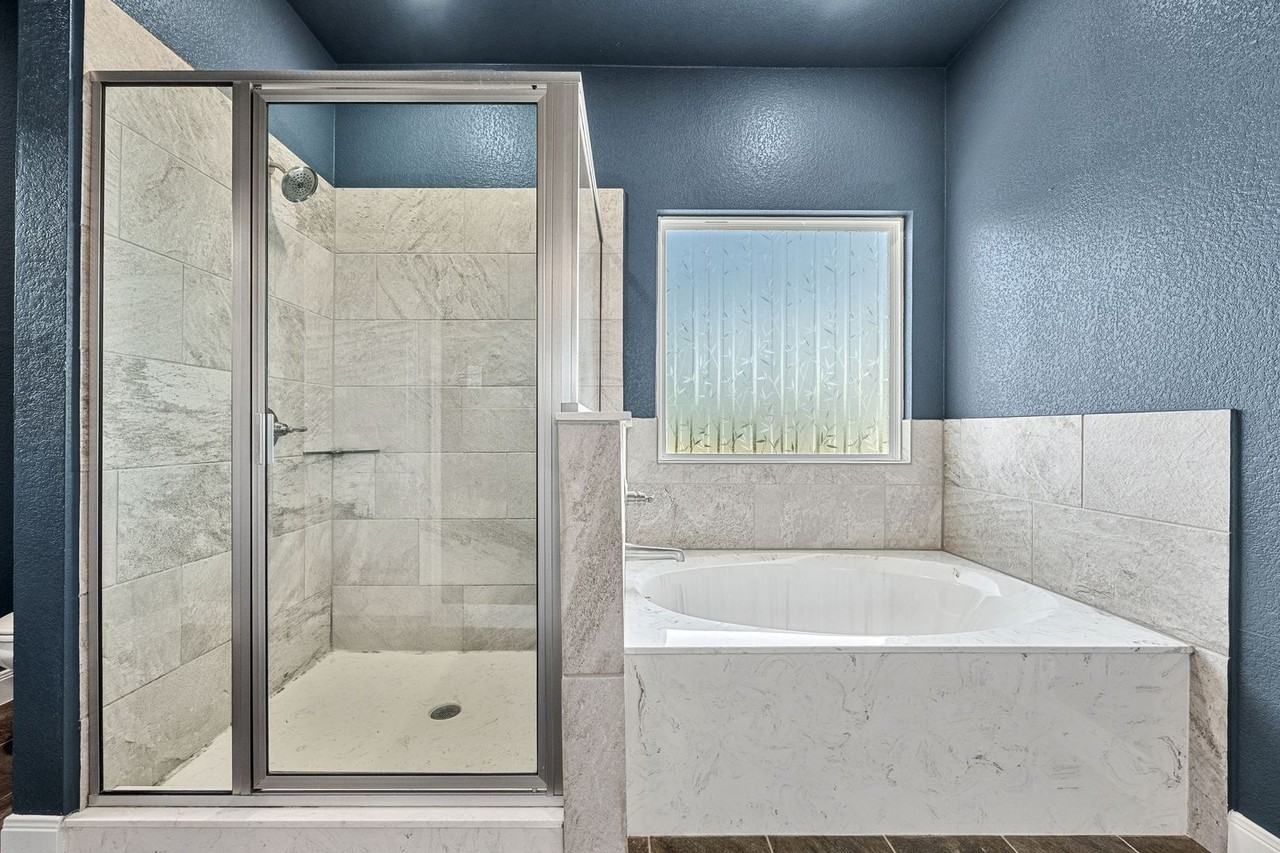 1526 Black Kettle Trl - Photo 4 of 29