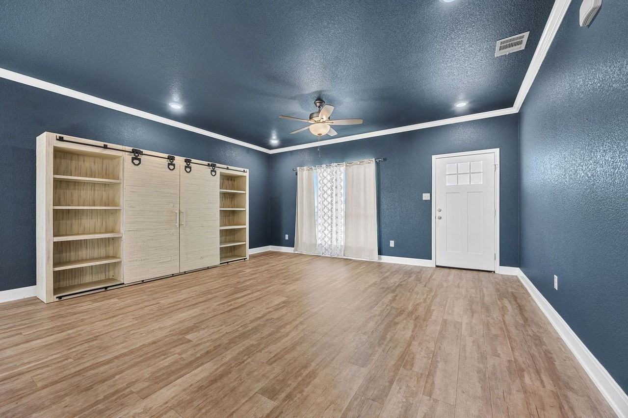 1526 Black Kettle Trl - Photo 7 of 29