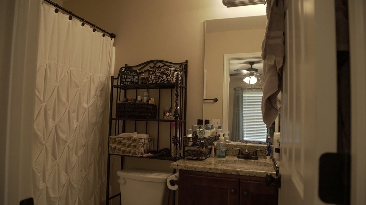 106 Reserve Ln - Photo 3 of 4
