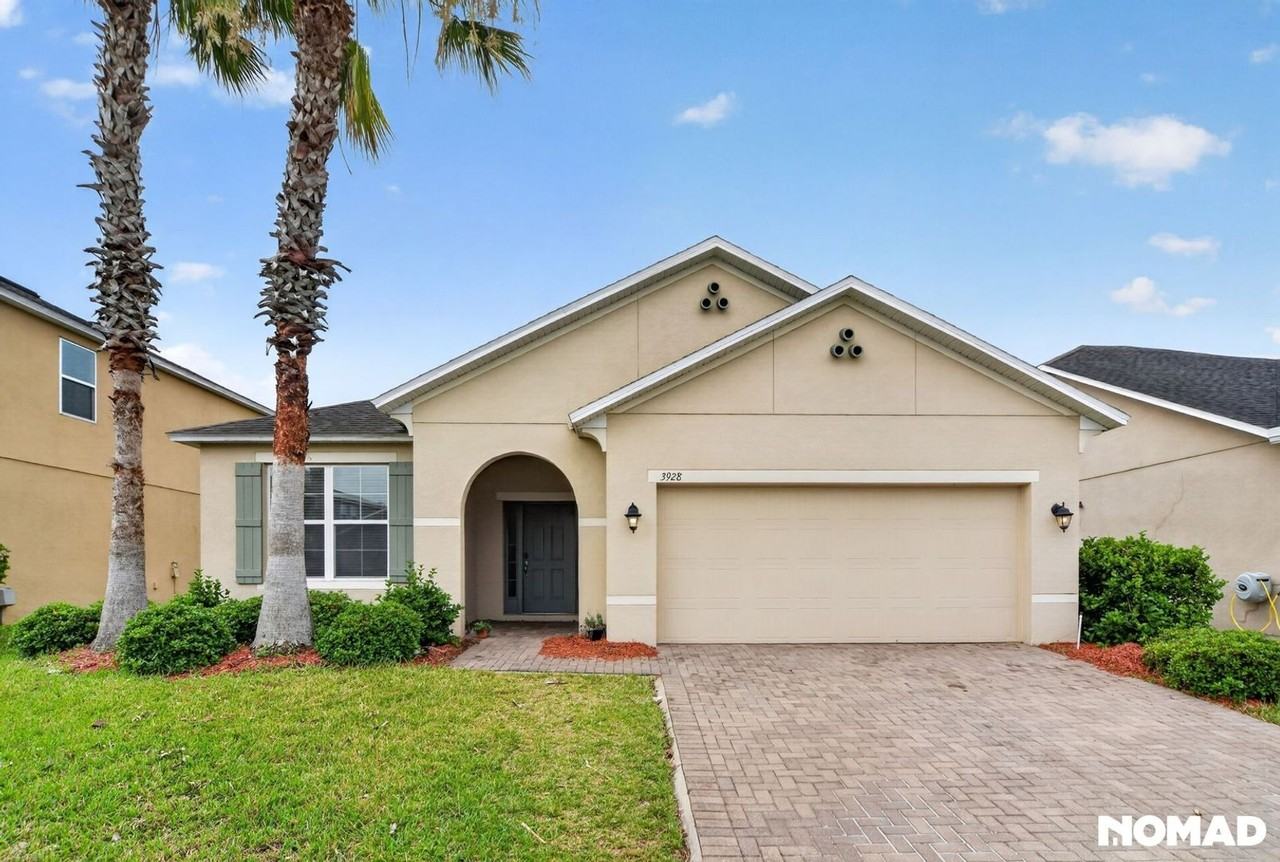 3928 Pine Gate Trl - Photo 2 of 33