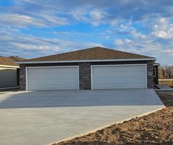 New Construction in Northwest Grand Island - Photo 1 of 1