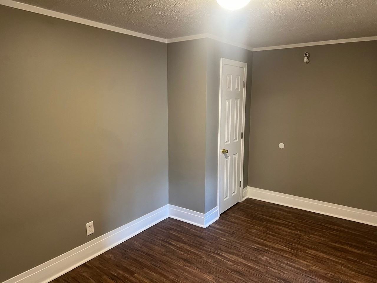 159 Elm St - Photo 7 of 11