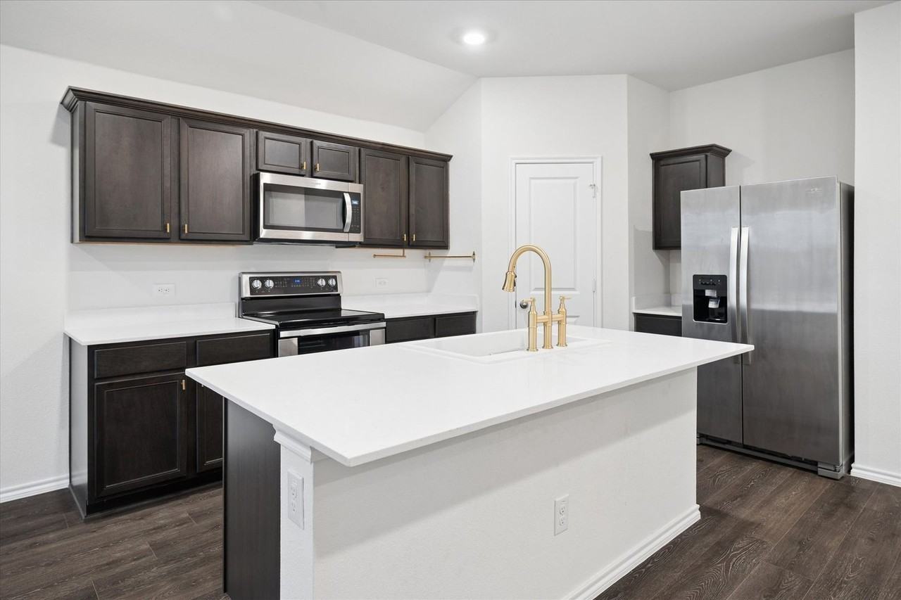 13109 Don Fisher Ln - Photo 6 of 15