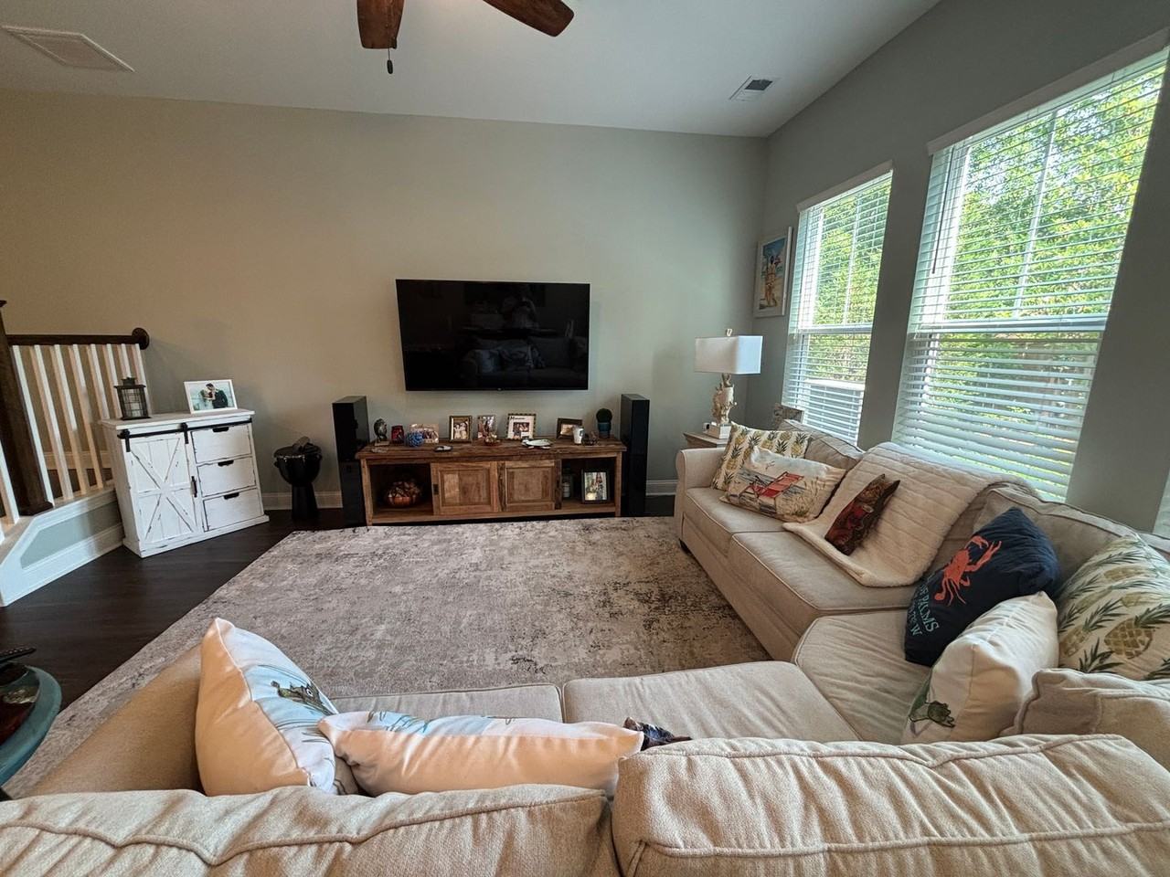 3044 Emma Ln - Photo 7 of 27